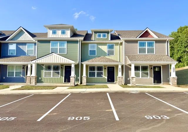 2nd image of 905 Peaceful Pl, Clarksville, TN 37040 | MLS# 3516018