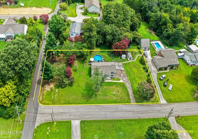 3rd image of 9229 Slade Dr, Knoxville, TN 37931 | MLS# 3515224