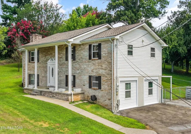 4th image of 9229 Slade Dr, Knoxville, TN 37931 | MLS# 3515224