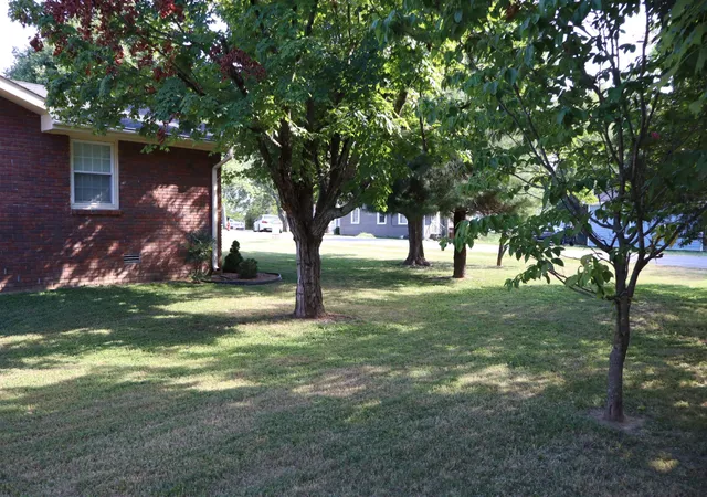 Photo 3 of Single family home for sale at 2409 Dabbs Ave, Old Hickory, TN 37138 | MLS# 3515259 | Listing updated on 2026-09-01