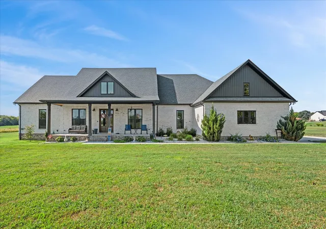 2nd image of 742 Kingdom Rd, Unionville, TN 37180 | MLS# 3520731