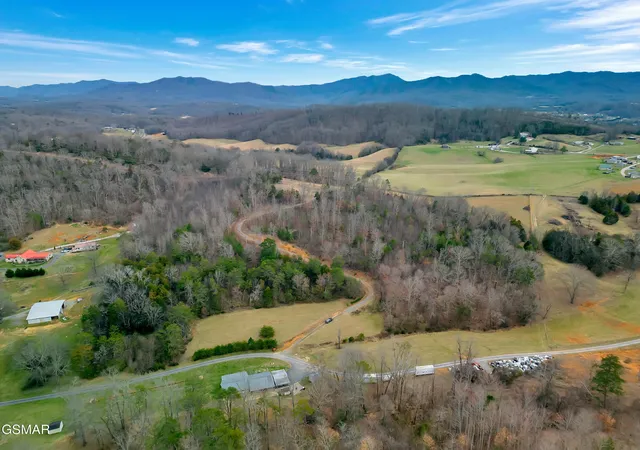 3rd image of 448 Lakota Way, Newport, TN 37821 | MLS# 3515299