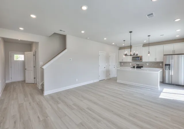 Photo 3 of Single family home for sale at 2129 Craven Pl, Hermitage, TN 37076 | MLS# 3527071 | Listing updated on 2026-10-08