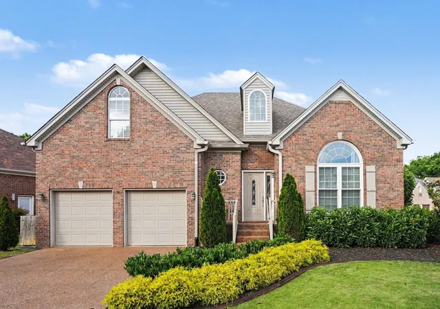 Photo 2 of Single family home for sale at 3188 Vera Valley Rd, Franklin, TN 37064 | MLS# 3613285 | Listing updated on 2026-10-08