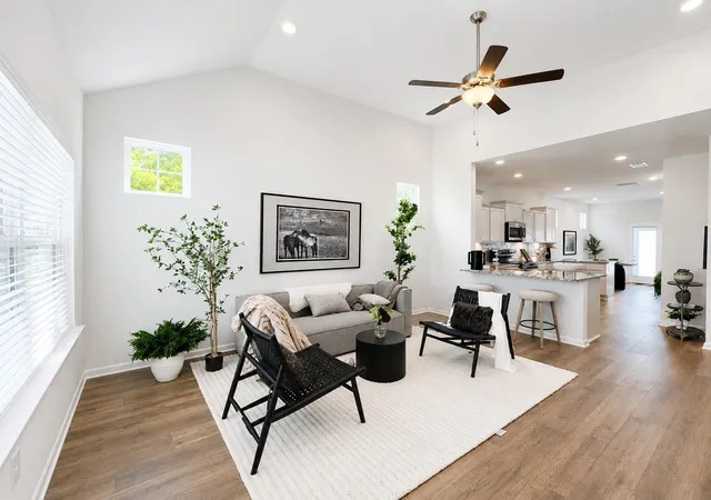 Photo 3 of Townhouse for sale at 967 Horse Mountain Rd, Shelbyville, TN 37160 | MLS# 3527069 | Listing updated on 2026-10-10