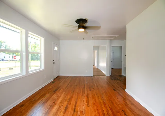 5th image of 220 Austin Ave, Shelbyville, TN 37160 | MLS# 3515928