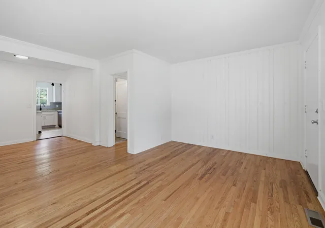 Photo 3 of Single family home for sale at 720 Groves Park Rd, Nashville, TN 37206 | MLS# 3515960 | Listing updated on 2026-09-14