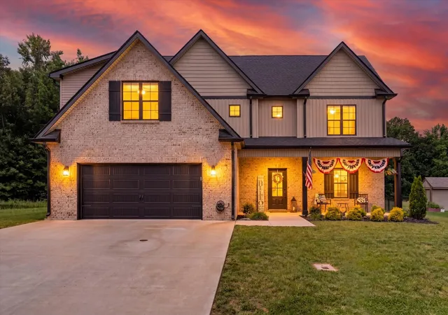 2nd image of 1120 Chagford Dr, Clarksville, TN 37043 | MLS# 3516073