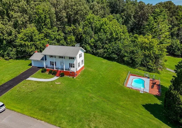 2nd image of 60 Shamrock Dr, Ringgold, GA 30736 | MLS# 3515950