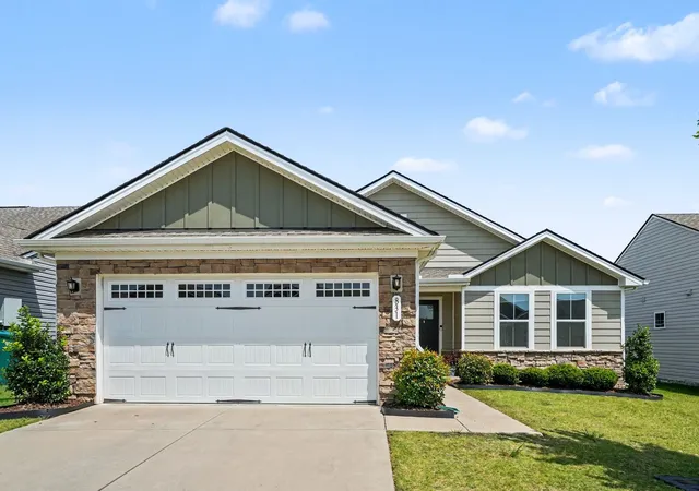 Photo 2 of Single family home for sale at 831 Wilkinson Ln, White House, TN 37188 | MLS# 3525583 | Listing updated on 2026-09-04