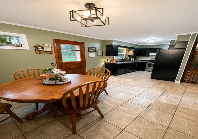 Photo 4 of Single family home for sale at 205 Dawn Dr, Mc Minnville, TN 37110 | MLS# 3516063 | Listing updated on 2026-09-03