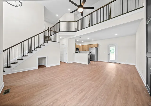 Photo 3 of Single family home for sale at 74 Sycamore Hl, Clarksville, TN 37042 | MLS# 3516324 | Listing updated on 2026-10-19