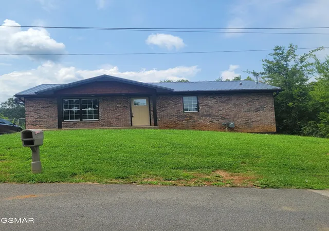 2nd image of 709 8th Street, Newport, TN 37821 | MLS# 3516010