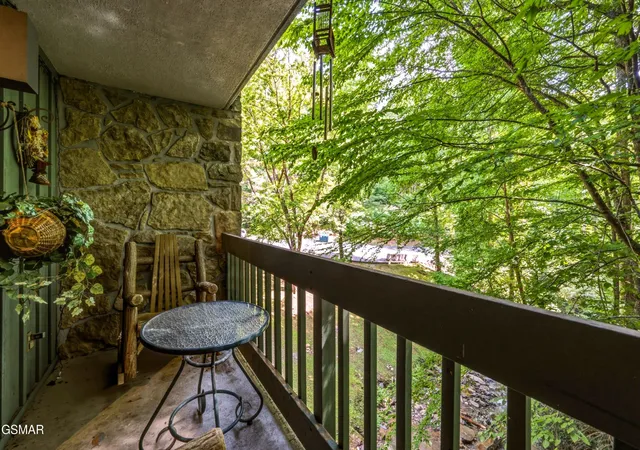 3rd image of 1435 Wiley Oakley Dr #167, Gatlinburg, TN 37738 | MLS# 3516074