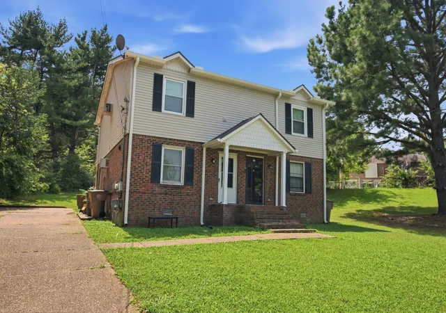 Photo 3 of Multi family home for sale at 473 Ellenwood Dr, Nashville, TN 37211 | MLS# 3518384 | Listing updated on 2026-10-01