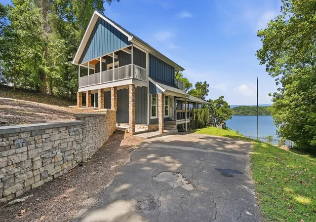 Photo 1 of Single family home for sale at 14310 Bluffview Dr, Birchwood, TN 37308 | MLS# 3516111 | Listing updated on 2026-09-19