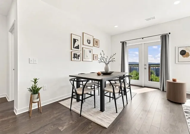 Photo 2 of Condo for sale at 1677 54th Avenue N #433, Nashville, TN 37209 | MLS# 3518879 | Listing updated on 2026-09-30