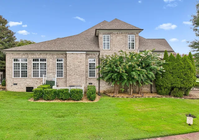 2nd image of 1027 Isaac Franklin Dr, Gallatin, TN 37066 | MLS# 3520415
