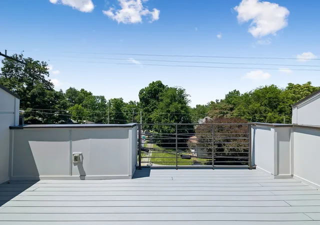 Photo 4 of Townhouse for sale at 719 Bradford Ave, Nashville, TN 37204 | MLS# 3516621 | Listing updated on 2026-10-07