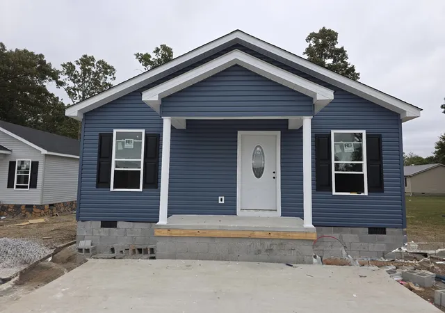 Single family home for sale at 542 Highland Ln, Tullahoma, TN 37388 | MLS# 3528948