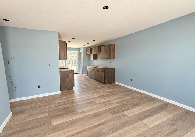 Photo 3 of Single family home for sale at 542 Highland Ln, Tullahoma, TN 37388 | MLS# 3528948 | Listing updated on 2026-10-09