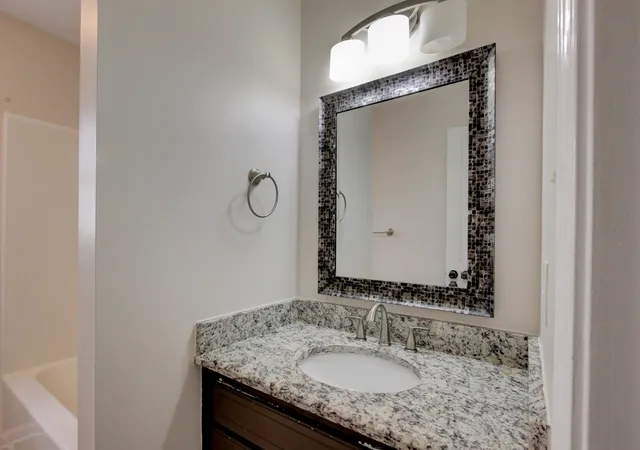 Photo 4 of Single family home for sale at 341 Brook Mead Dr, Clarksville, TN 37042 | MLS# 3526537 | Listing updated on 2026-10-16