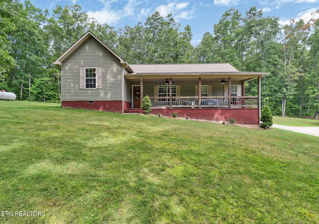 1st image of 552 Robs Rd, Grimsley, TN 38565 | MLS# 3516198