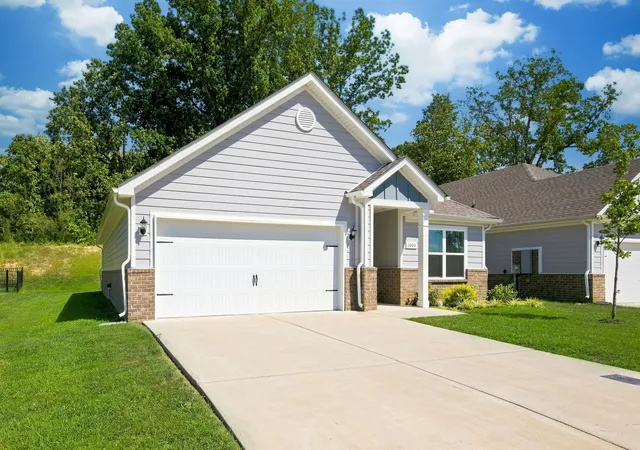 3rd image of 1003 Autumnwood Dr, Dickson, TN 37055 | MLS# 3520527