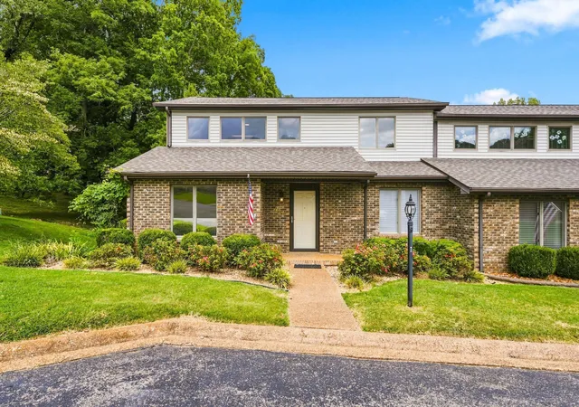 1st image of 427 Country Club Ct, Clarksville, TN 37043 | MLS# 3516398