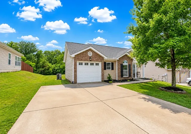 3rd image of 140 Granda Flora Dr, White House, TN 37188 | MLS# 3516264
