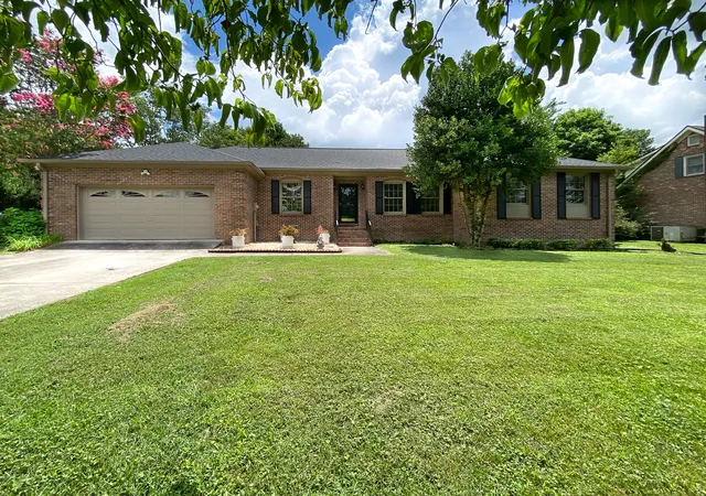 Photo 1 of Single family home for sale at 120 Mortons Lake Rd, Manchester, TN 37355 | MLS# 3599460 | Listing updated on 2026-09-30