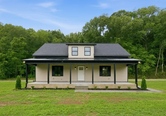 Photo 2 of Single family home for sale at 2750 New Dry Hollow Rd, Cumberland Furnace, TN 37051 | MLS# 3526363 | Listing updated on 2026-08-29