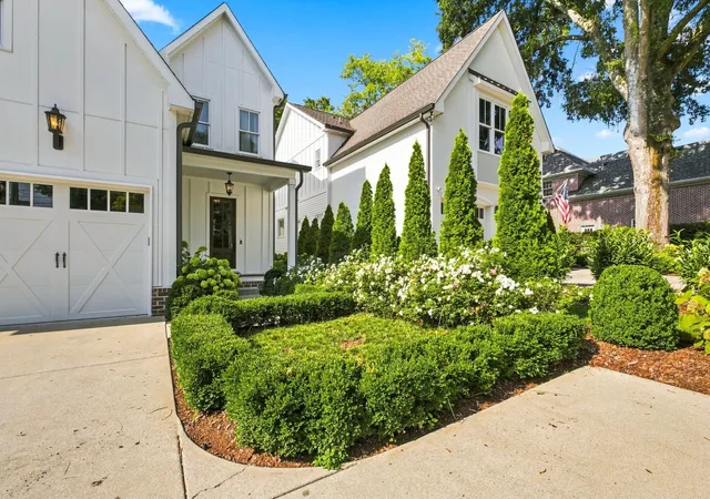 Photo 2 of Single family home for sale at 1119a Biltmore Dr, Nashville, TN 37204 | MLS# 3516380 | Listing updated on 2026-09-04