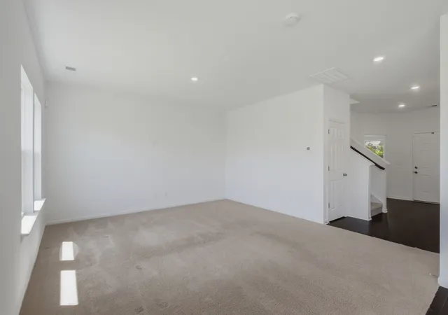 Photo 4 of Single family home for sale at 156 Hampshire Way, White House, TN 37188 | MLS# 3516443 | Listing updated on 2026-10-09