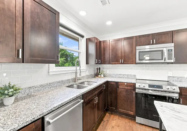 Photo 3 of Single family home for sale at 6314 Saint Henry Dr, Nashville, TN 37205 | MLS# 3516475 | Listing updated on 2026-08-30
