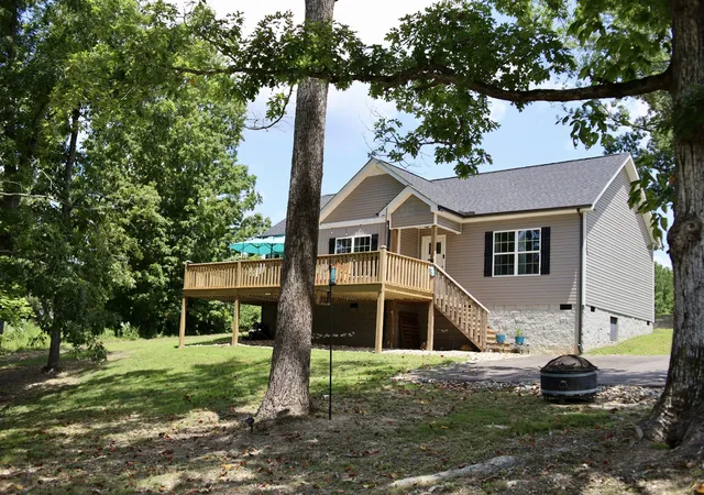 Photo 1 of Single family home for sale at 746 Nels Adams Rd, Dickson, TN 37055 | MLS# 3526012 | Listing updated on 2026-08-30