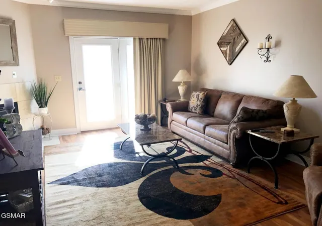 2nd image of 820 Golf View Boulevard #UNIT 2202, Pigeon Forge, TN 37863 | MLS# 3516321