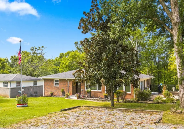 3rd image of 123 Forest Retreat Rd, Hendersonville, TN 37075 | MLS# 3519044