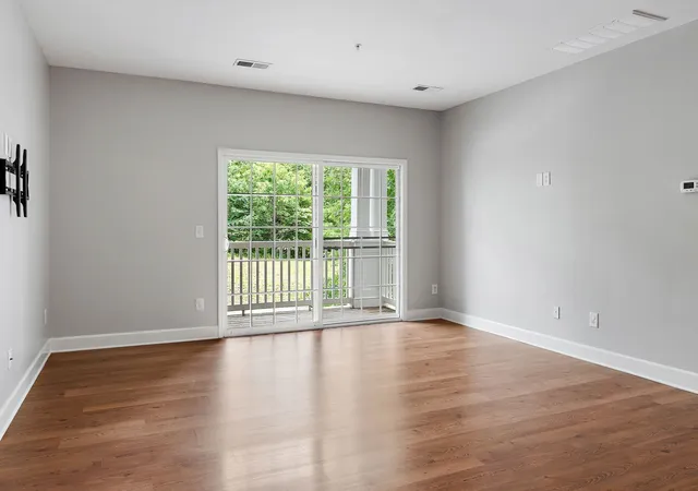 3rd image of 8221 Lenox Creekside Dr #10, Antioch, TN 37013 | MLS# 3525560