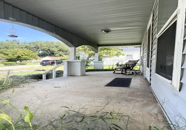 3rd image of 410 Elm St, Winchester, TN 37398 | MLS# 3520401