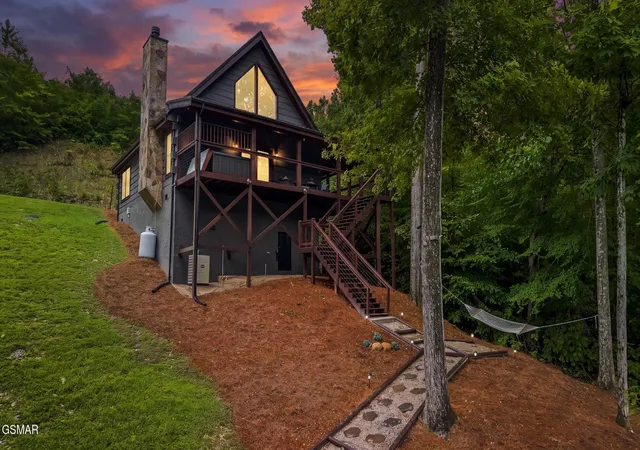 2nd image of 120 Daryl Way, Sevierville, TN 37876 | MLS# 3516355