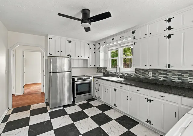 Photo 3 of Single family home for sale at 6463 Old Clarksville Pike, Joelton, TN 37080 | MLS# 3593563 | Listing updated on 2026-09-18