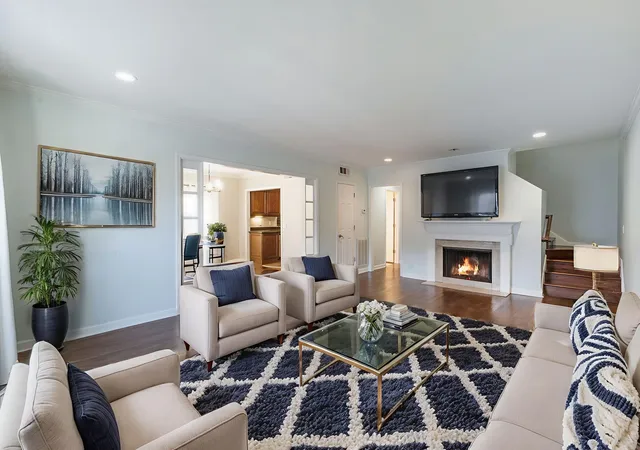 4th image of 112 Saint Charles Pl, Nashville, TN 37212 | MLS# 3516402