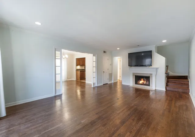 5th image of 112 Saint Charles Pl, Nashville, TN 37212 | MLS# 3516402