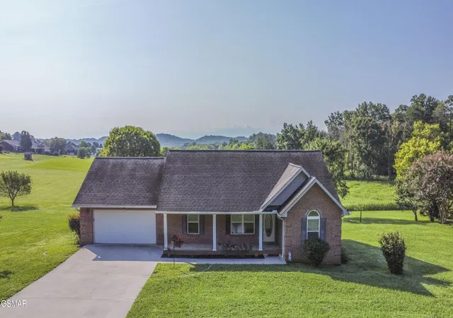 Photo 1 of Sale Pending at 1616 Ellis Woods Loop, Sevierville, TN 37876 | MLS# 3516383 | Listing updated on 2026-09-25