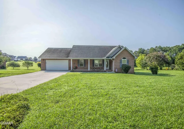 Photo 3 of Sale Pending at 1616 Ellis Woods Loop, Sevierville, TN 37876 | MLS# 3516383 | Listing updated on 2026-09-25
