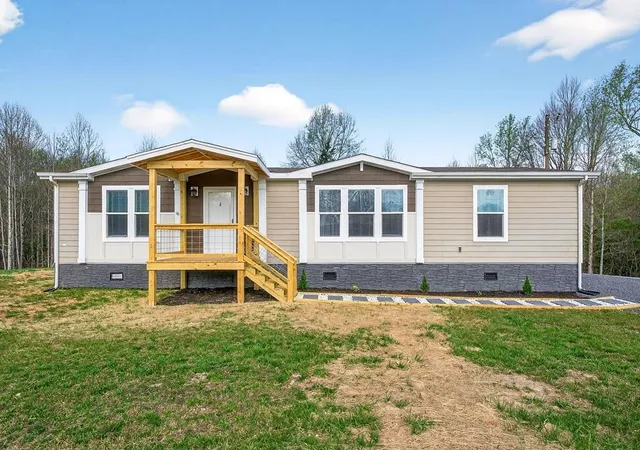 1st image of 297 Martin Ridge Ln, Gainesboro, TN 38562 | MLS# 3516385