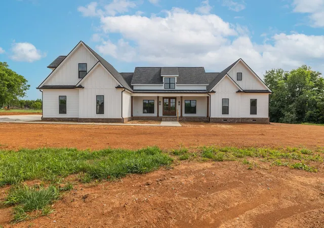 1st image of 4 Old Zion Rd, Columbia, TN 38401 | MLS# 3520445