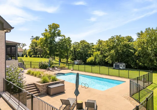 3rd image of 868 Douglas Bnd Rd, Gallatin, TN 37066 | MLS# 3519155