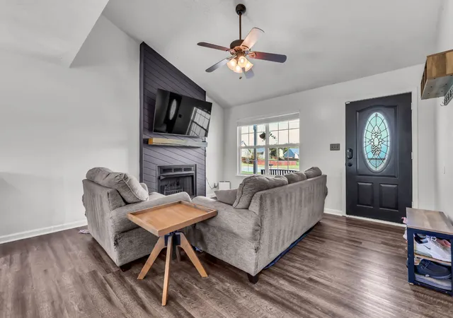 4th image of 3786 Tamera Ln, Clarksville, TN 37042 | MLS# 3516589